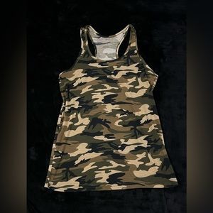 Woman’s Camo Racerback Tank Sz M